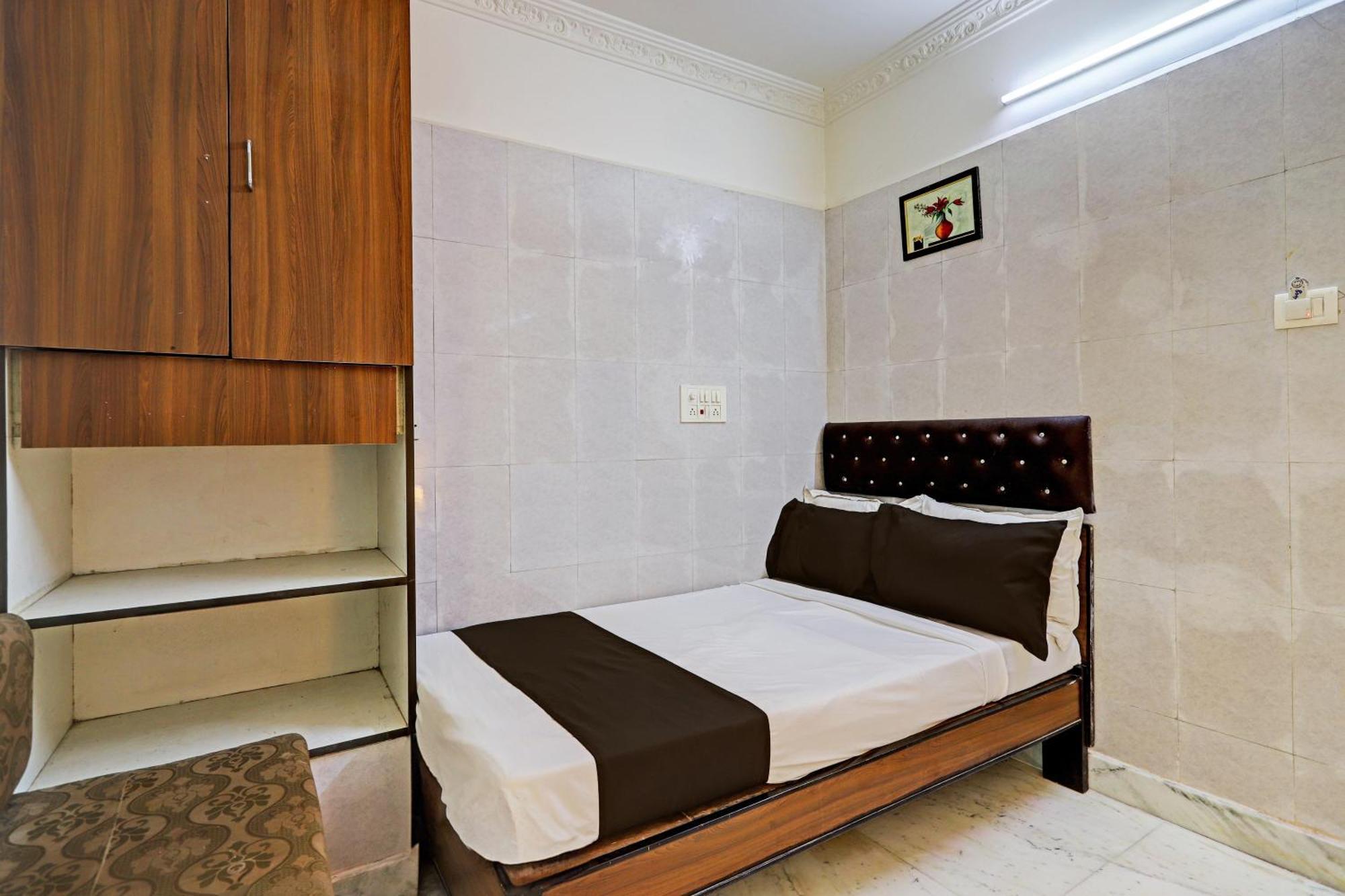 OYO 29087 Hotel Golden Pride Shamshabad Exterior foto
