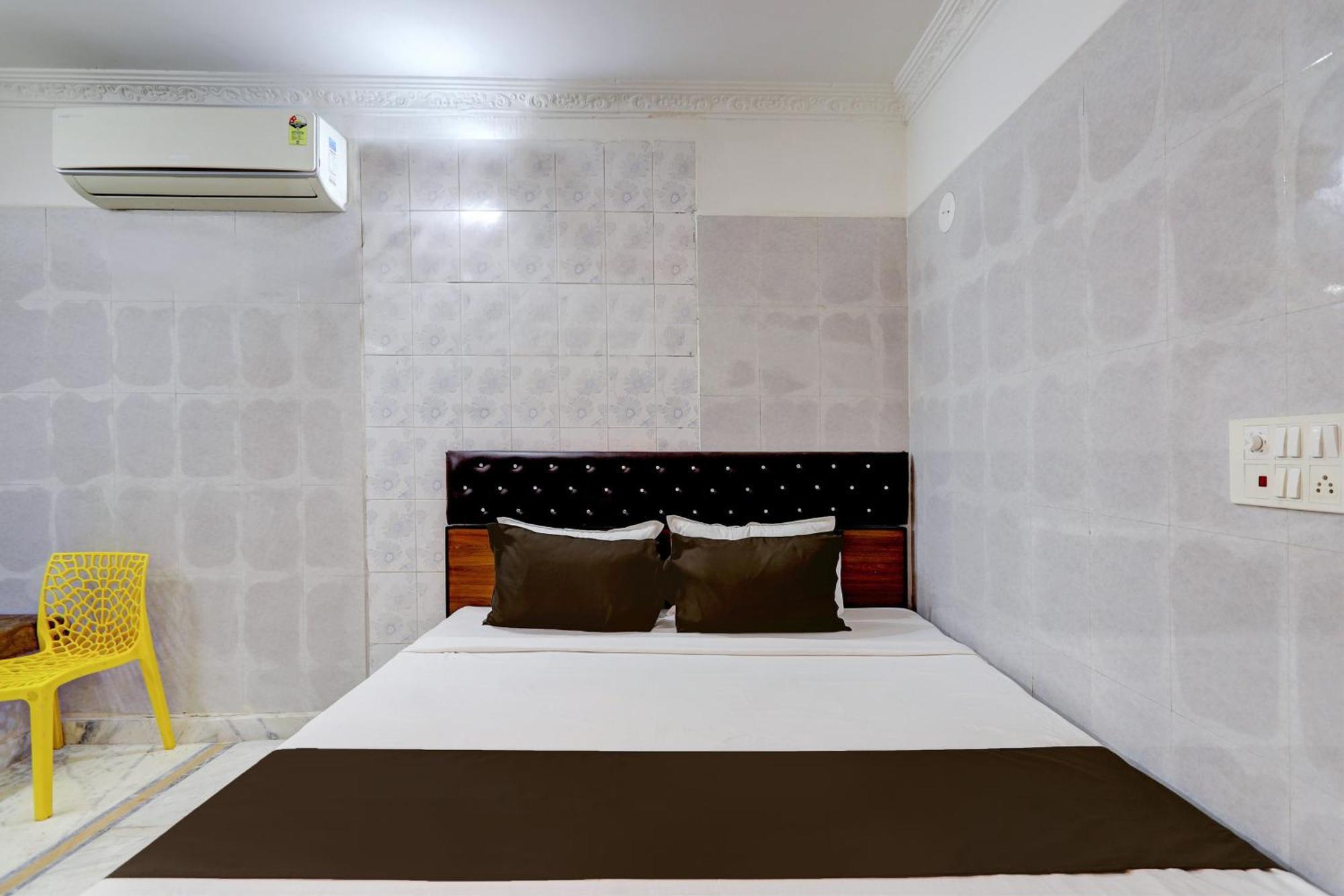 OYO 29087 Hotel Golden Pride Shamshabad Exterior foto
